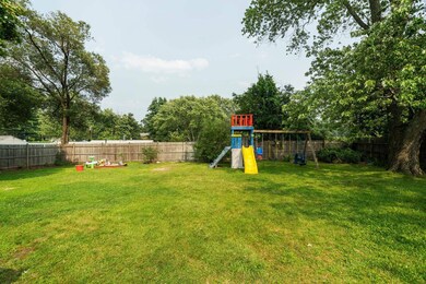 364 S Porter St, Manchester, NH 03103 - photo 4