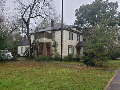 216 W Jessamine St, Fitzgerald, GA 31750 - photo 2