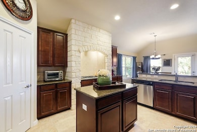 25652 Santolina, San Antonio, TX 78261 - photo 5