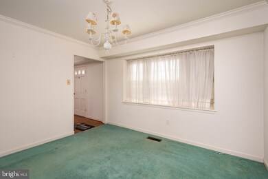 12020 Tulip Grove Dr, Bowie, MD 20715 - photo 6