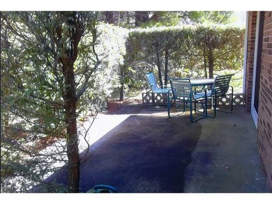 271 Chatham Cir, Warwick, RI 02886 - photo 4