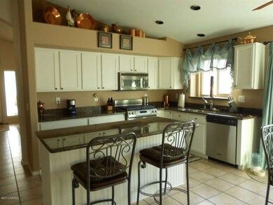 Gorgeous  new granite counter tops...