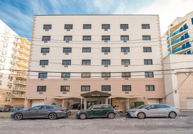 420 Shore Rd unit 4C, Long Beach, NY 11561 - photo 2