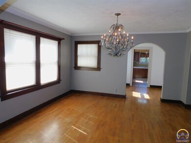 1409 SW Campbell Ave, Topeka, KS 66604 - photo 3