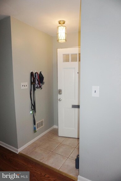 105 Sharpley Rd, Wilmington, DE 19803 - photo 4