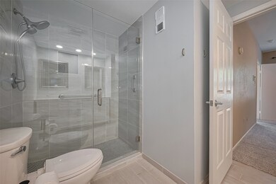 Transform your bathing experience with a stunning