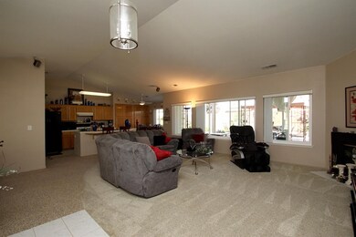 6440 E Inyo St, Fresno, CA 93727 - photo 4