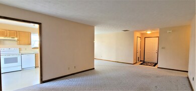 104 Northfield Dr E, Bainbridge, IN 46105 - photo 7