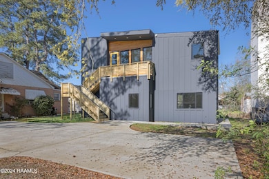 306 W Taft-3