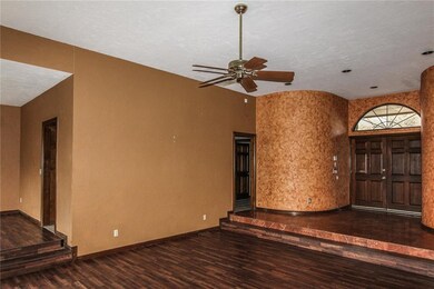 1609 Turtlecreek RD, Edmond, OK 73013