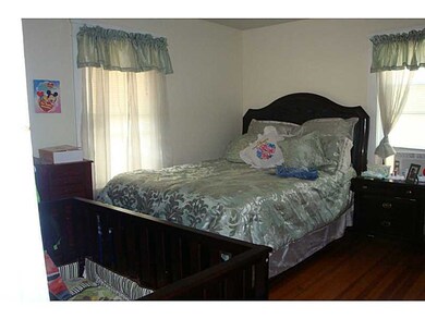 160 Calla St, Providence, RI 02905 - photo 6