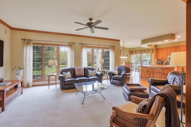 8505 S 68th St, Franklin, WI 53132 - photo 6