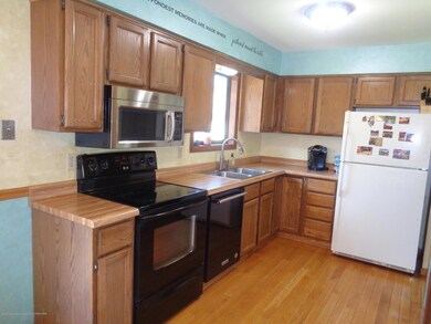 bunker kitchen 1