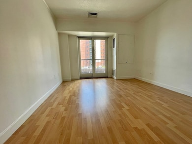 Edgewater Place Condominiums unit 317, Quincy, MA 02171 - photo 4