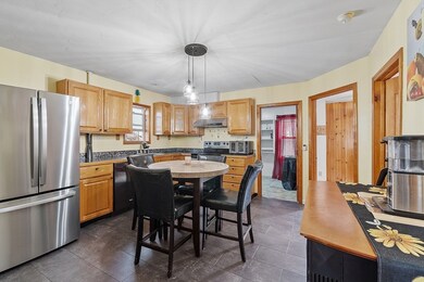 21 Woodbine St, Worcester, MA 01603 - photo 7
