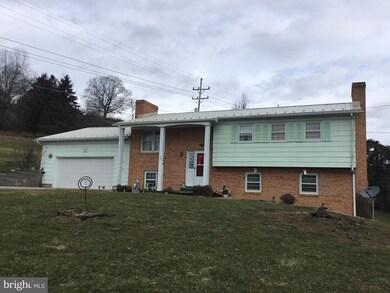 624 Cherry St, Franklin, WV 26807 - photo 2