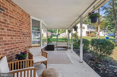 747 Windsor Place, Wallingford, PA 19086 - photo 4