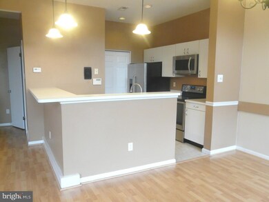 1202 Barbaras Ct, North Wales, PA 19454 - photo 5