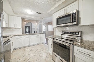 14236 Misty Meadow Ln, Houston, TX 77079 - photo 4