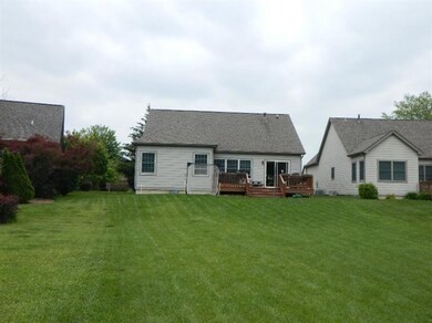 8342 Doubletree Dr N, Crown Point, IN 46307 - photo 3