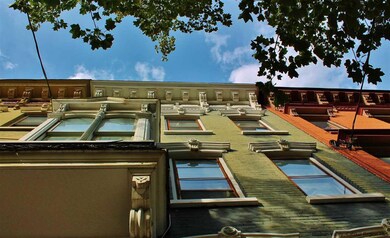 275 Hudson Ave, Albany, NY 12210 - photo 3