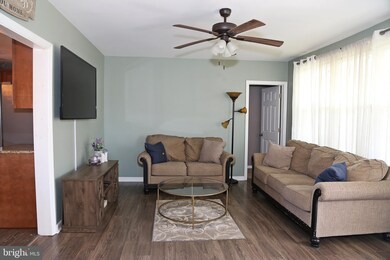 334 N Oakland Ave, Runnemede, NJ 08078 - photo 5