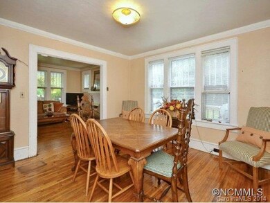 Formal Dining