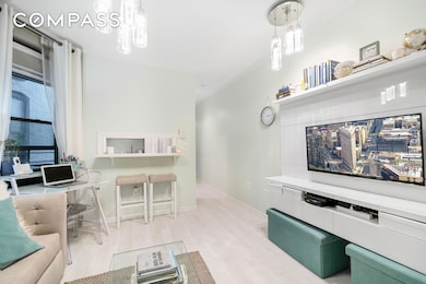 108 W 114th St unit 4B, New York, NY 10026 - photo 3