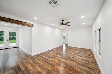 6-web-or-mls-106-admiral-trussler-blvd