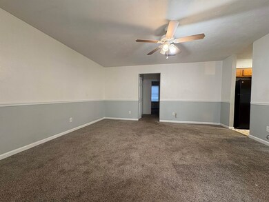 1810 Sylvan Ct unit B, Tallahassee, FL 32303 - photo 2
