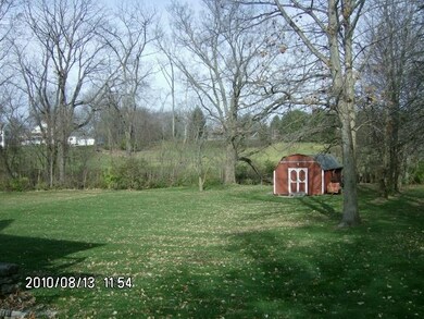 6 Parker St, La Fontaine, IN 46940 - photo 3