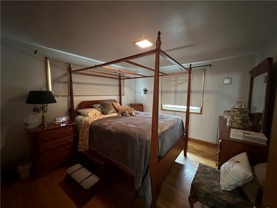 900 Lewis Ave, Jeannette, PA 15644 - photo 7