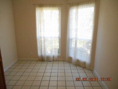 1608 Estate Cir, Naperville, IL 60565 - photo 5