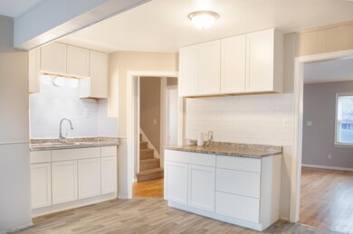 Kitchen (1)