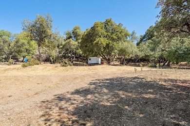 40882 Jean Rd E, Oakhurst, CA 93644 - photo 5