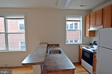 524 Kenyon St NW, Washington, DC 20010 - photo 4
