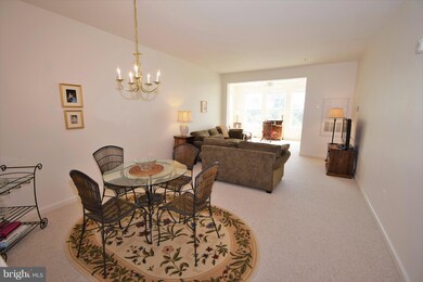 Lakeland Ridge Condominiums unit 309, Gaithersburg, MD 20878 - photo 2