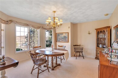 Formal Dining Room-14'x13'.  This rooms main featu