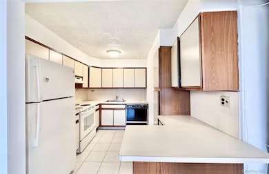 162-40 9th Ave unit 7A, Whitestone, NY 11357 - photo 5