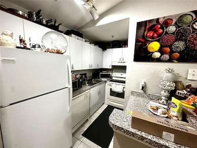 6332 Raleigh St unit 915, Orlando, FL 32835 - photo 5