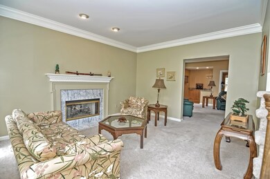 10 Norumbega Cir, Franklin, MA 02038 - photo 7