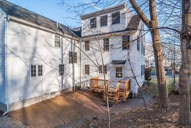 19 Fairbanks Ave unit 19, Wellesley Hills, MA 02481 - photo 4