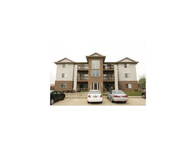 Front Exterior. Partial brick & vinyl siding.