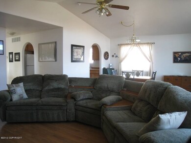 Living Room & Dining Area