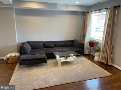 524 Hamilton St NE unit UPPER LEVEL, Washington, DC 20011 - photo 5