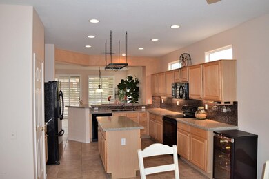 Open Kitchen