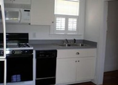 22 Cedar St unit 1, Hingham, MA 02043 - photo 4