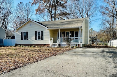 9814 Brenspark Rd, Chesterfield, VA 23832 - photo 2