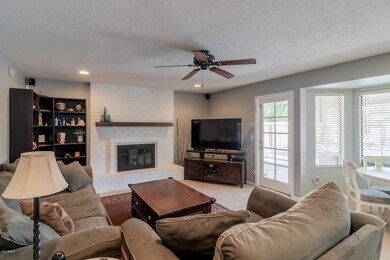 018-709WCurryStreet-Chandler-AZ-85225-sm