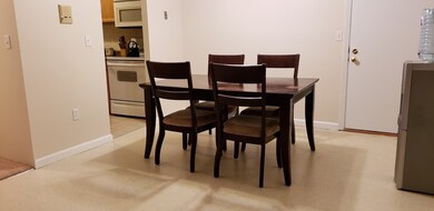 127 King St unit 103, Franklin, MA 02038 - photo 5